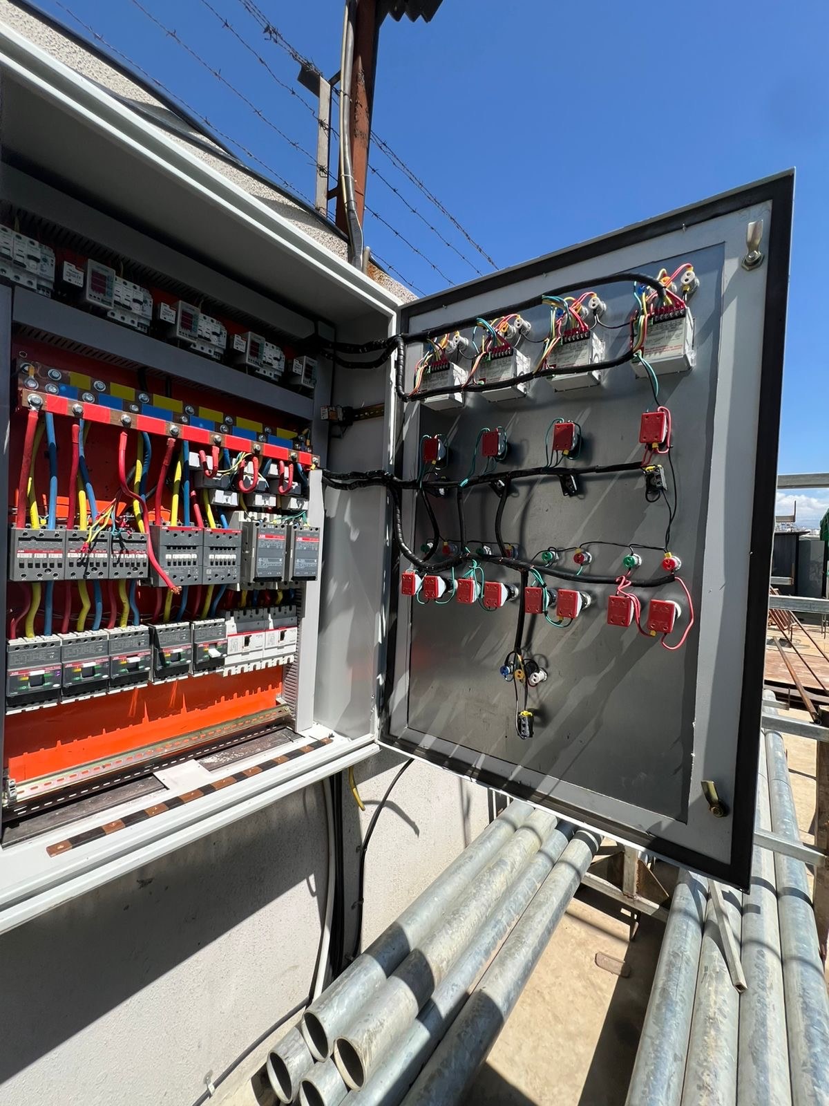 Power and control circuit wiring
